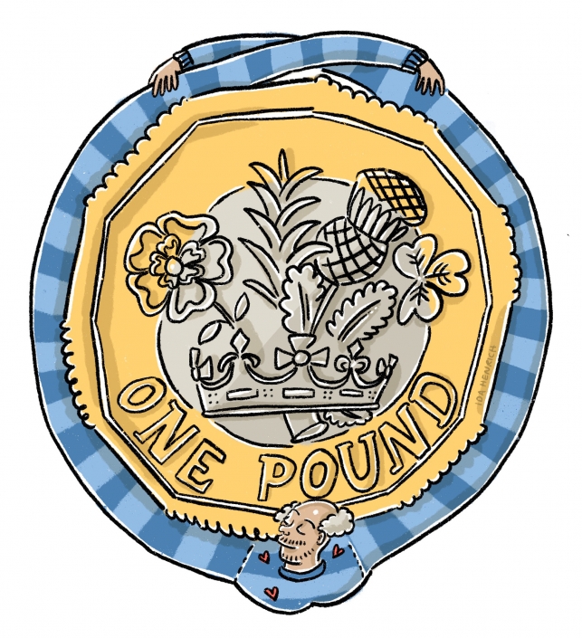 An older person hugging a massive pound coin | ©Ida Henrich